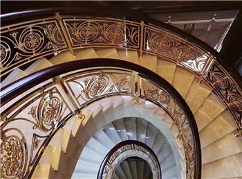 <b>郁金香铜楼梯</b>