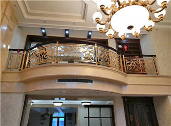 <b>火树银花铜扶手</b>