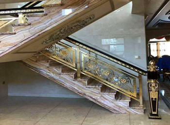 <b>帝皇尊铸铜扶手</b>